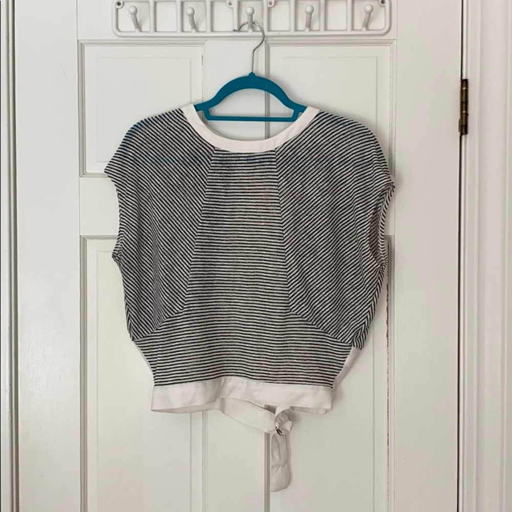 EXPRESS ladies top